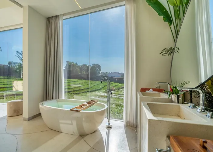 Illusion - 3br With Sauna, Jacuzzi, Rice Field View Near