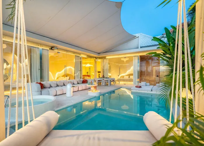 Illusion - 3br With Sauna, Jacuzzi, Rice Field View Near Villa